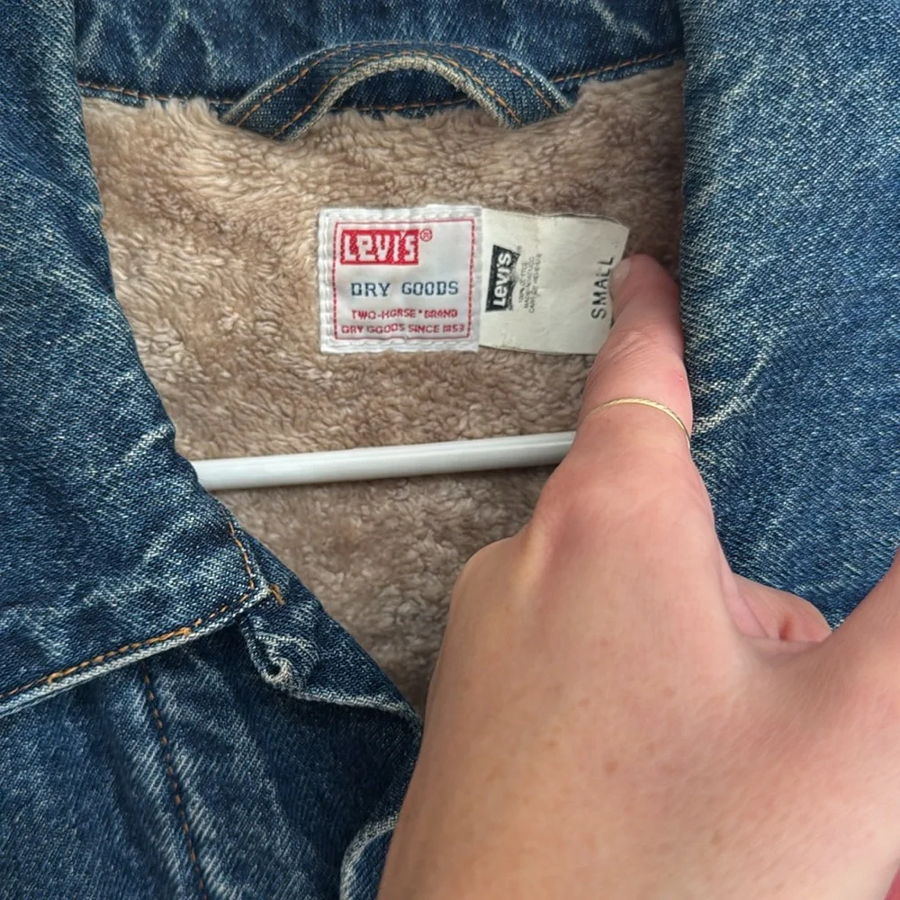 Vintage 1999 Levi’s Pile Lined Denim Trucker Jacket Small | - Picture 2 of 5